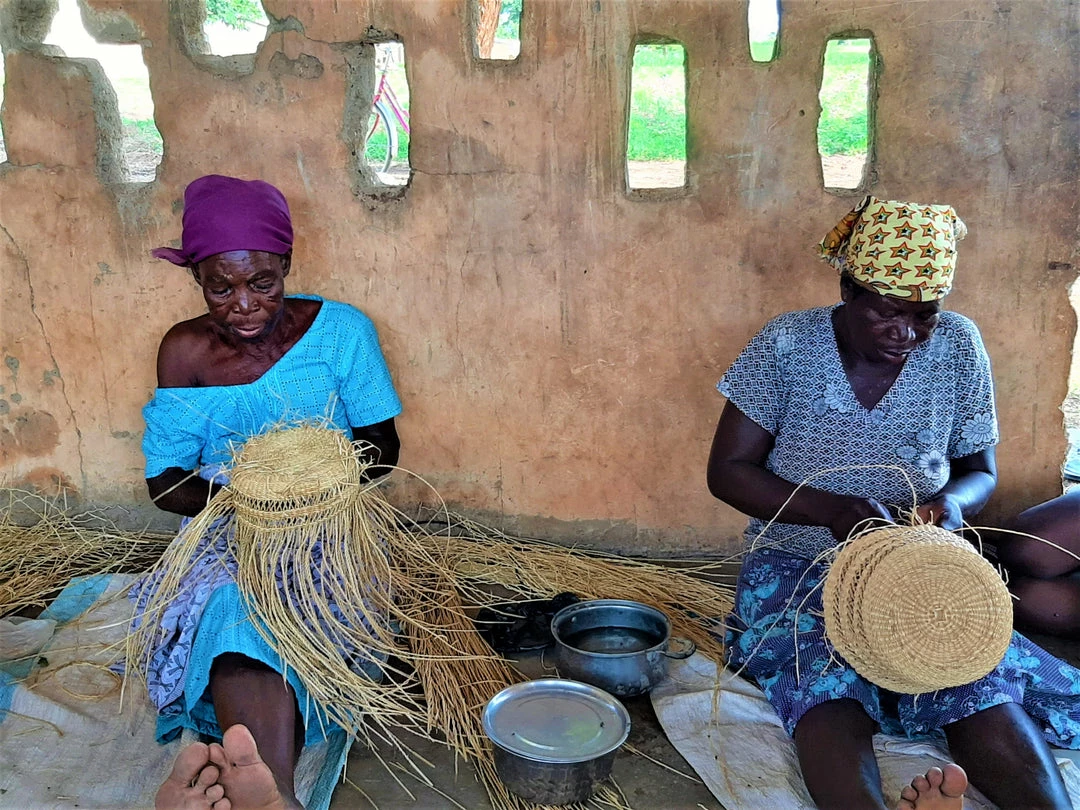 GHANA 10" Mea Floor Planter HOME 6 GHANA 10" Mea Floor Planter HOME