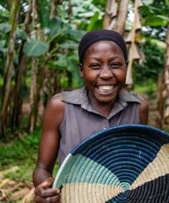 UGANDA Cool Color Blocked Raffia Tray
