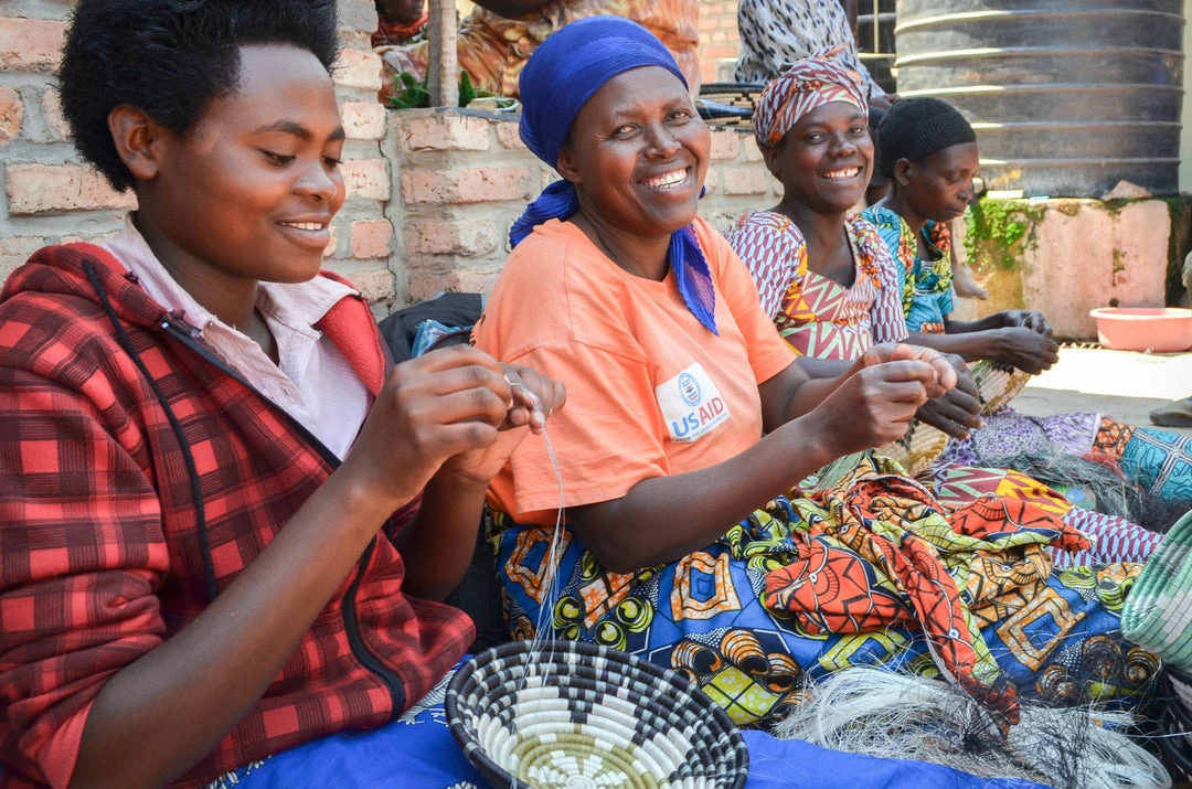 RWANDA Clay + Dusty Peach Kitchen Utensil Holder HOME 6 RWANDA Clay + Dusty Peach Kitchen Utensil Holder HOME