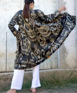 UZBEKISTAN CLOTHING Classic Ikat Chapan 9 UZBEKISTAN CLOTHING Classic Ikat Chapan