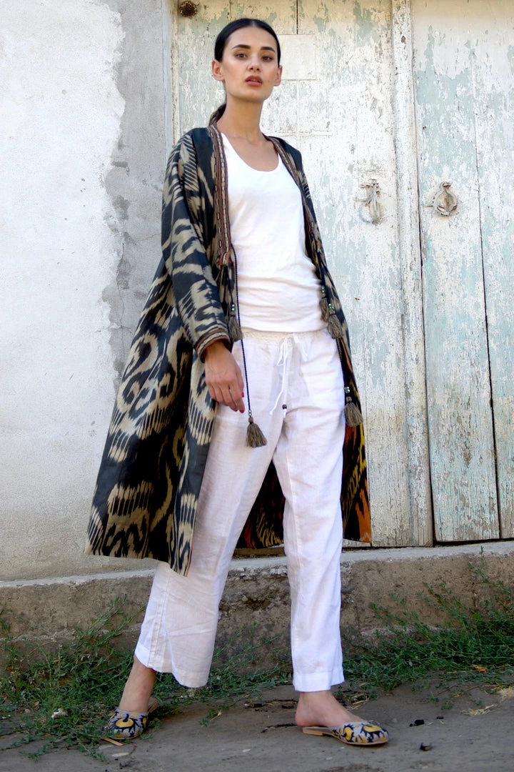 UZBEKISTAN CLOTHING Classic Ikat Chapan 3 UZBEKISTAN CLOTHING Classic Ikat Chapan