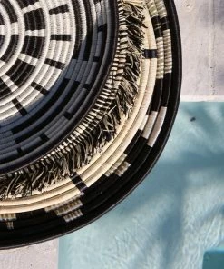 RWANDA Black Geo Circular Tray HOME