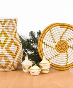 RWANDA Spiral Metallic Gold Hot Pad HOME 9 RWANDA Spiral Metallic Gold Hot Pad HOME