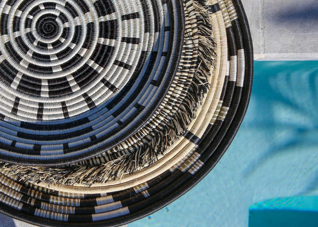 UGANDA HOME Sanaa Charger I 6 UGANDA HOME Sanaa Charger I