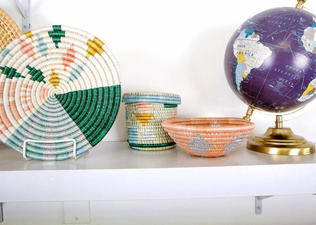 RWANDA Fani Metallic Floret Hot Pad 6 RWANDA Fani Metallic Floret Hot Pad