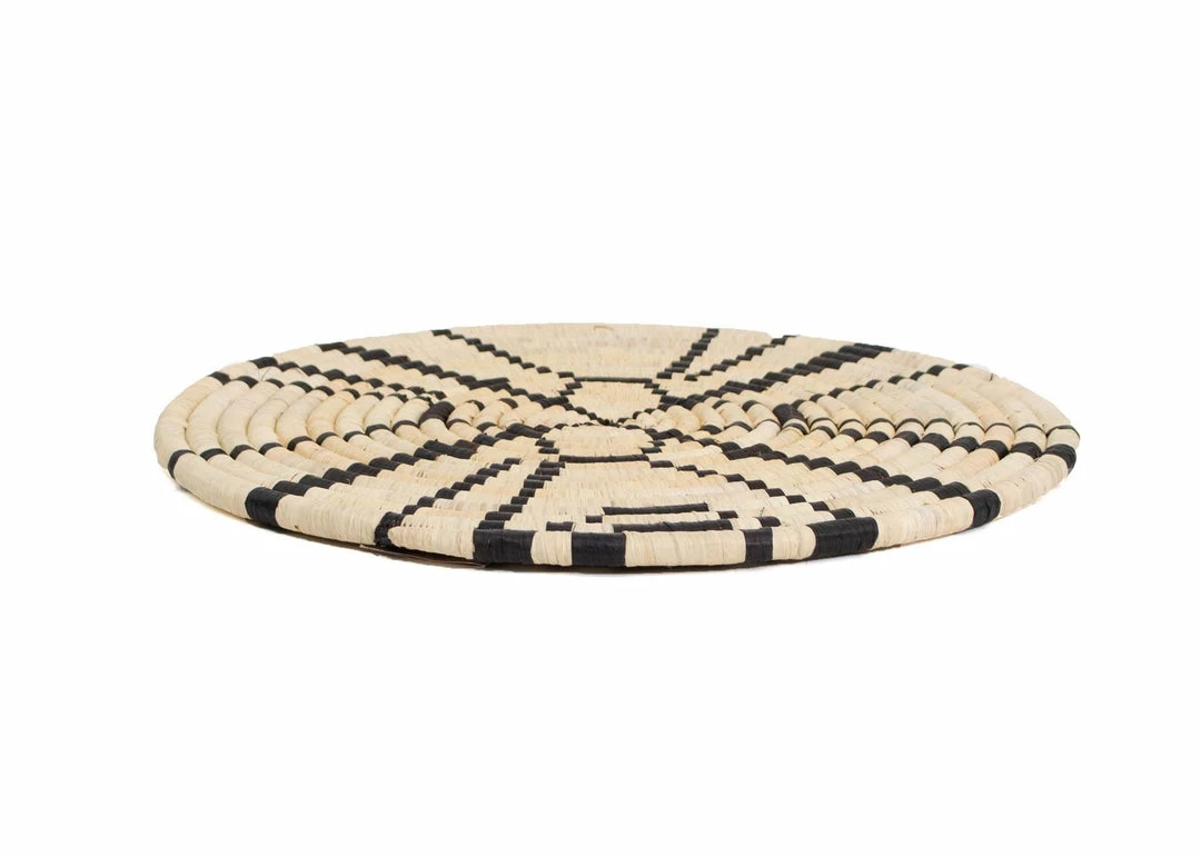 UGANDA HOME Sanaa Charger I 5 UGANDA HOME Sanaa Charger I