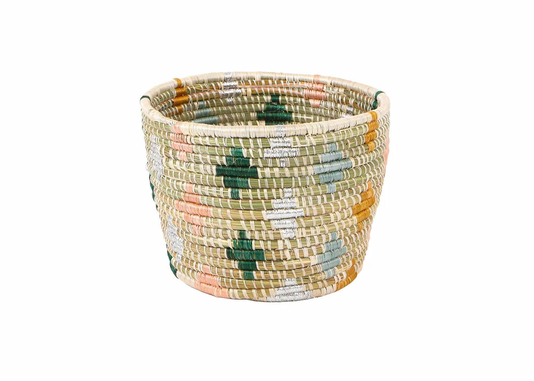 RWANDA 7" Floret Metallic Dafina Tapered Planter 3 RWANDA 7" Floret Metallic Dafina Tapered Planter