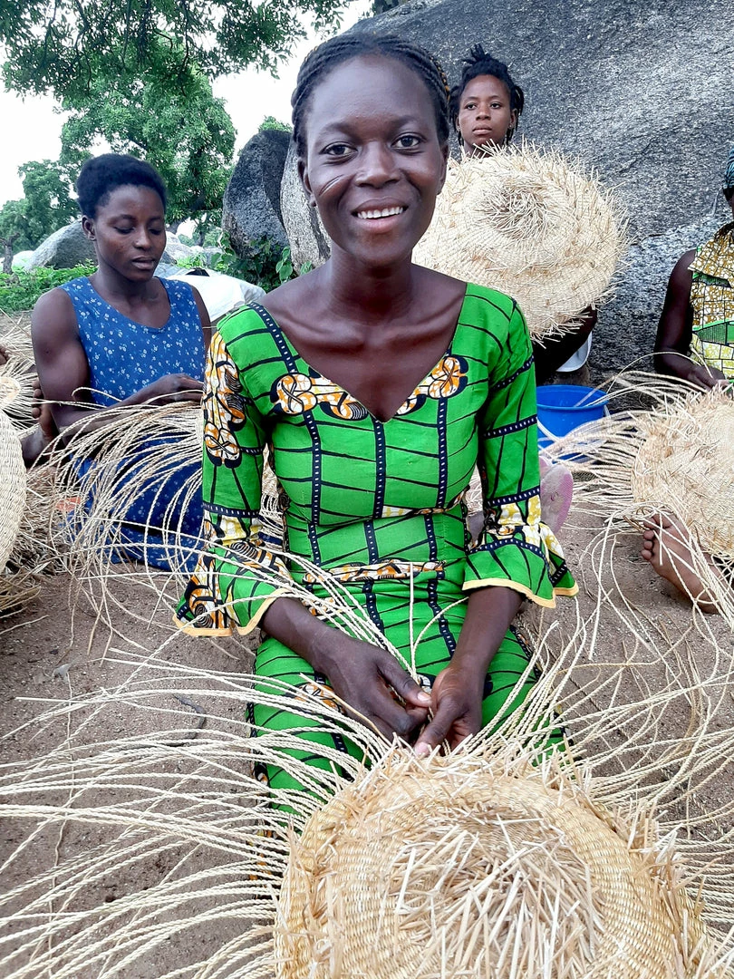 GHANA HOME Medium Multicolor Dashed Pet Bed 5 GHANA HOME Medium Multicolor Dashed Pet Bed