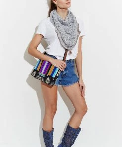 INDIA Geometric Beaded 9 INDIA Geometric Beaded