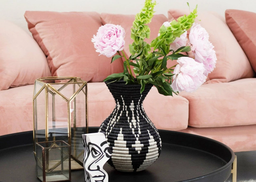 RWANDA Black Mila Vase HOME 4 RWANDA Black Mila Vase HOME